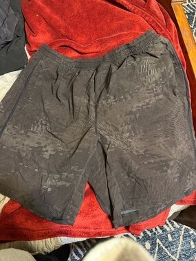 lululemon athletica Men's printed Pacebreaker Shorts